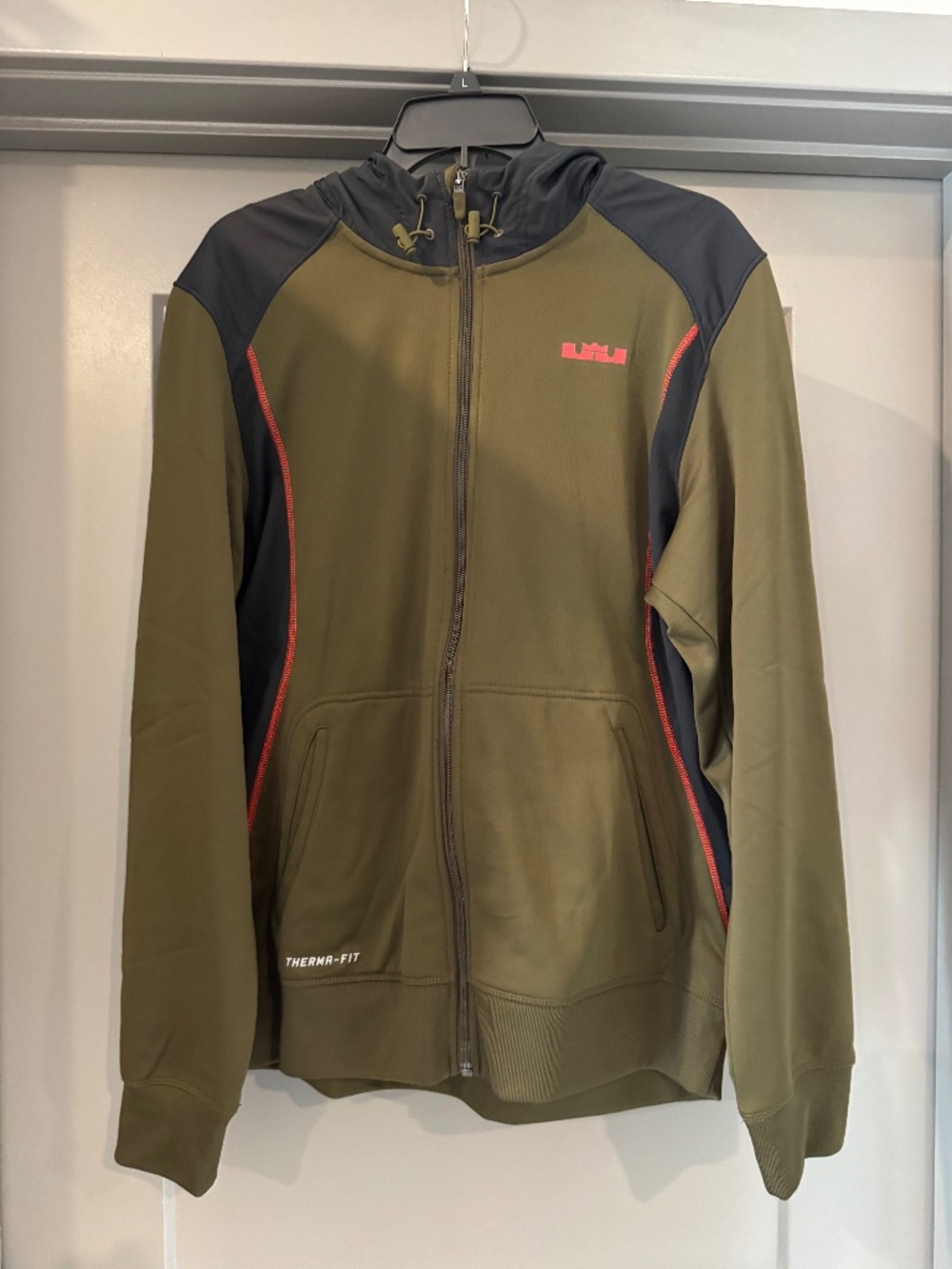 Nike LeBron Therma-FIT Full Zip Hoodie Jacket